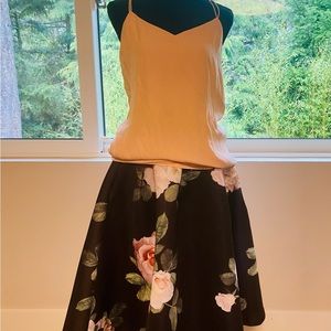 Gracia skirt, new with tags -Medium